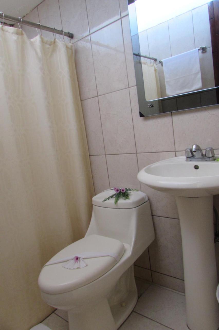 Hotel La Siesta Liberia Eksteriør bilde