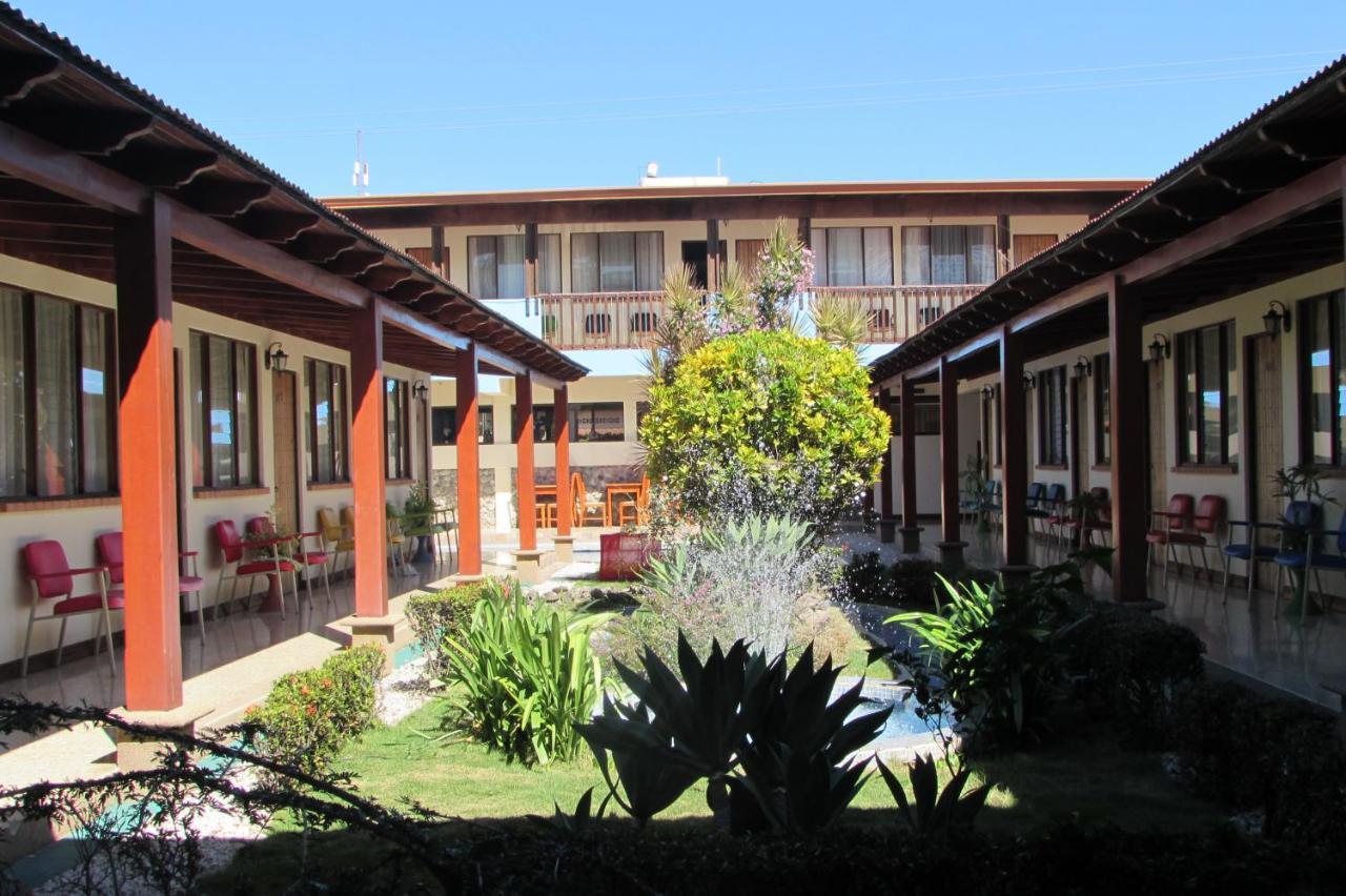 Hotel La Siesta Liberia Eksteriør bilde